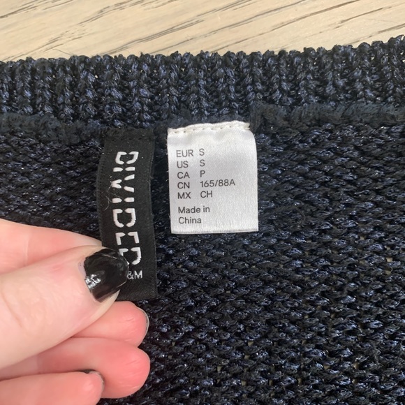 Navy blue sweater (shimmer/sparkle to it) - Picture 2 of 3